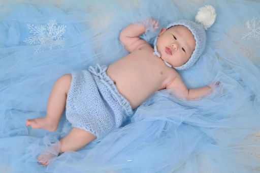 沈丘摸孕妇肚子沾喜气